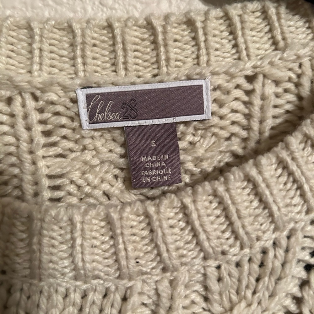 Chelsea28 Cable Knit Sweater Cream Cropped Crewneck Chunky NWT Small - Picture 4 of 9